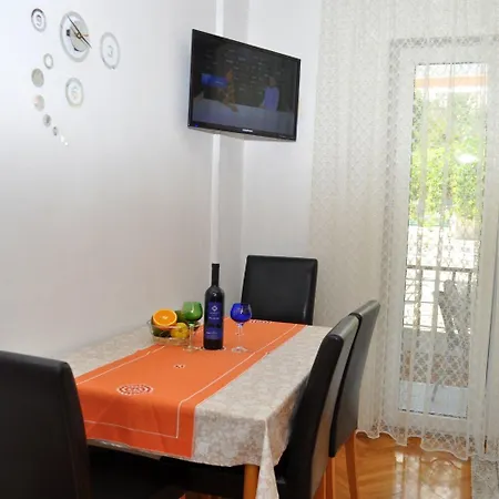 Apartment Ljuba