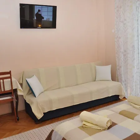 Apartment Ljuba