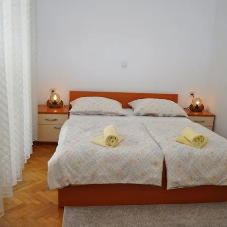Ljuba Apartment Makarska
