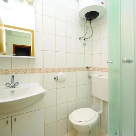 Ljuba Apartment Makarska