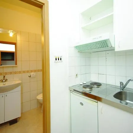 Ljuba Apartment